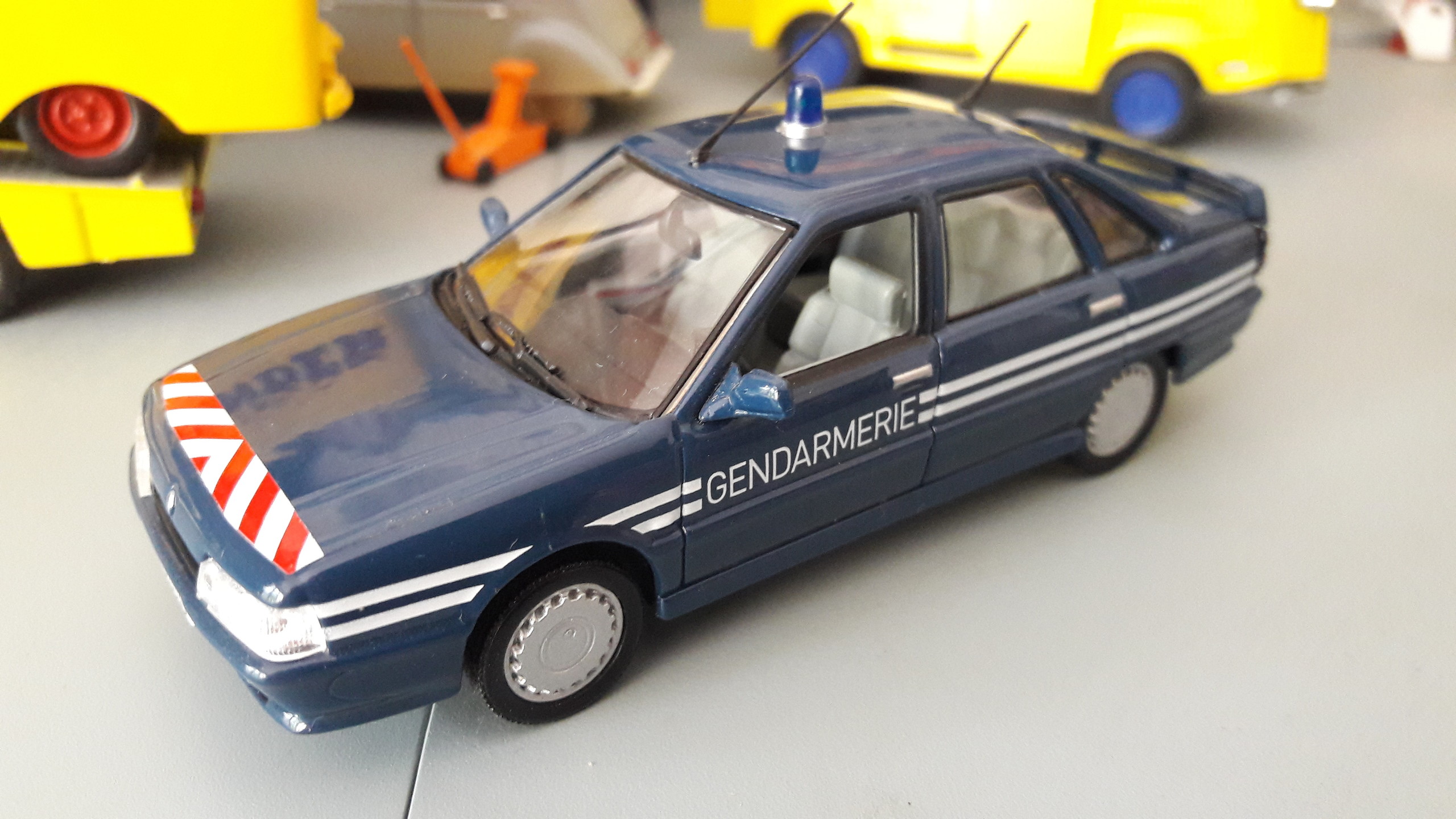 Renault 21 Nevada phase 2 pompier miniature 1/43e - Collection